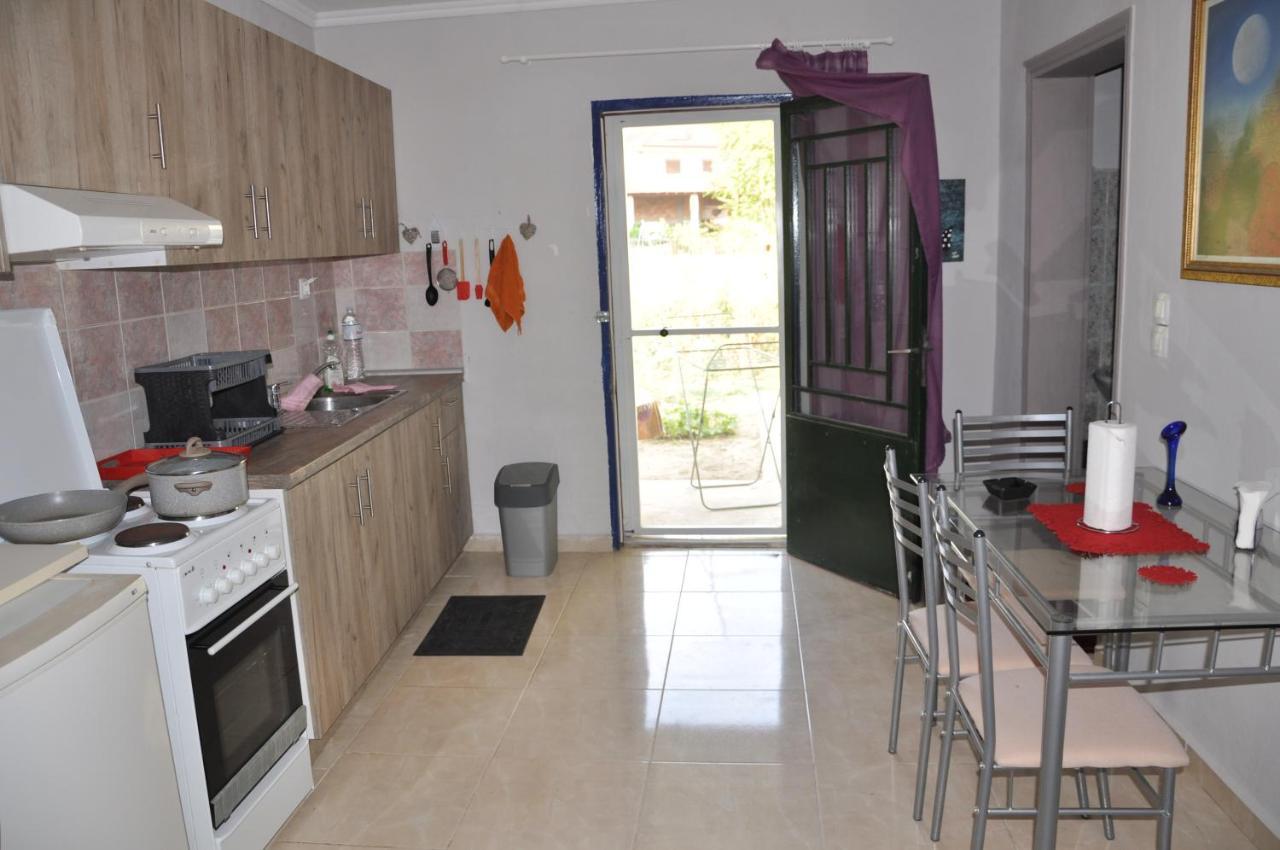 Apartmán Alexanderland Pélla Exteriér fotografie